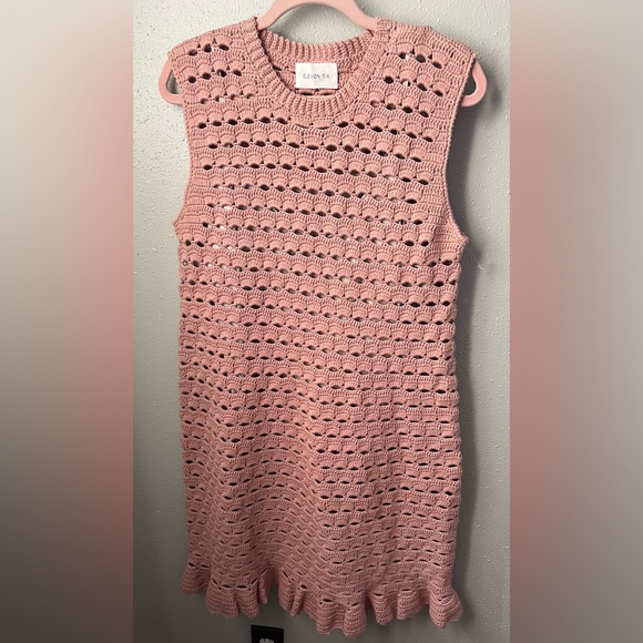 New REMI CROCHET DRESS In Rose Size XL/XXL - Picture 4 of 10